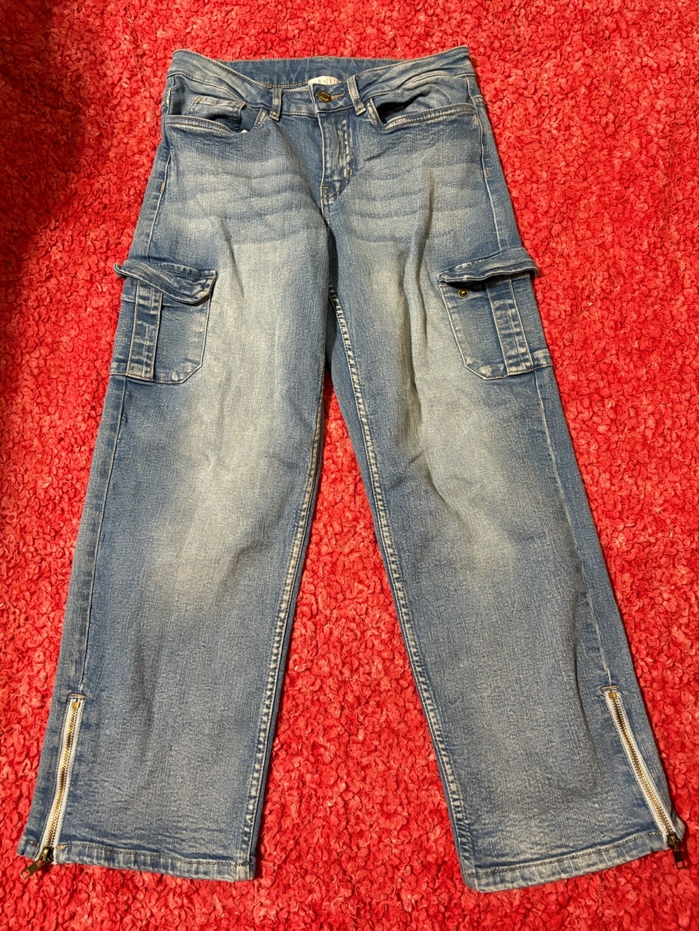 VENUS Womenβs Size 8 Cargo Jeans Light Wash Wide Leg Ankle Zip Utility Denim